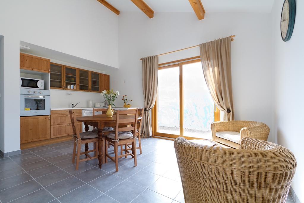 Le Chalet D'Heidi 圣莫里斯堡 外观 照片